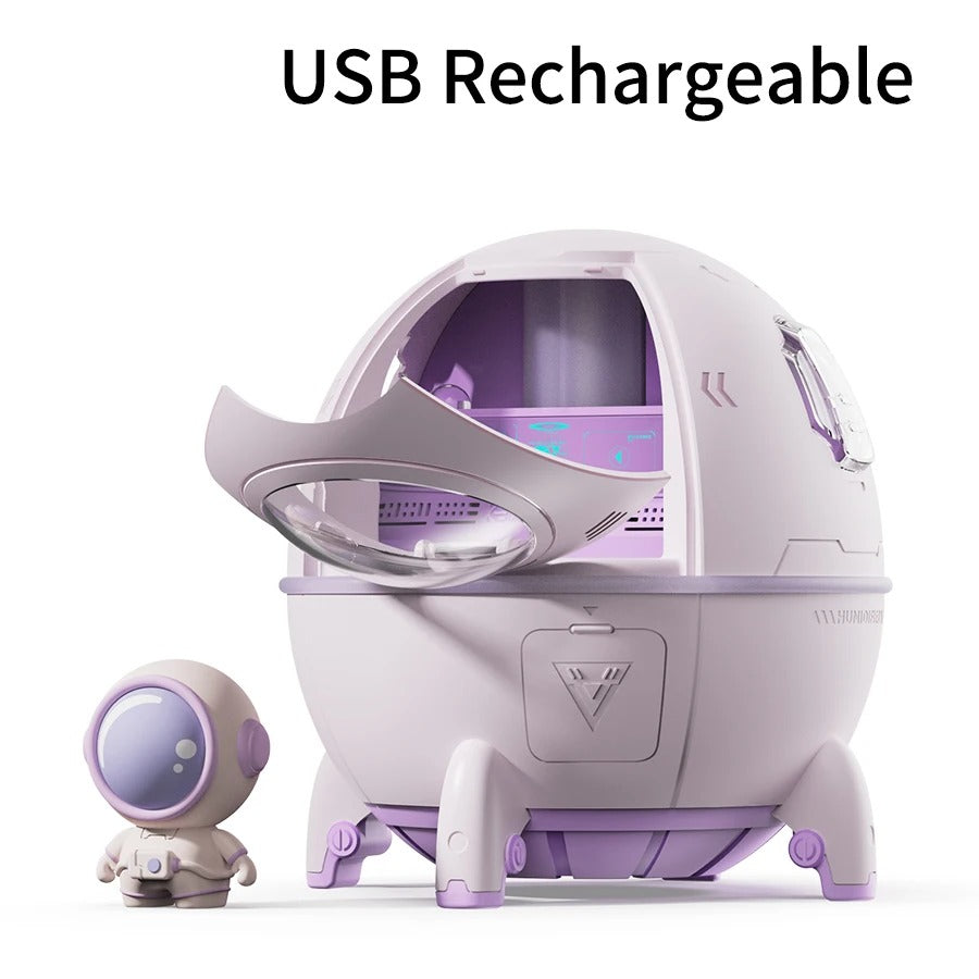 Astronaut Humidifier